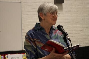 Anne Wyckmans leest weer voor | Persinfo