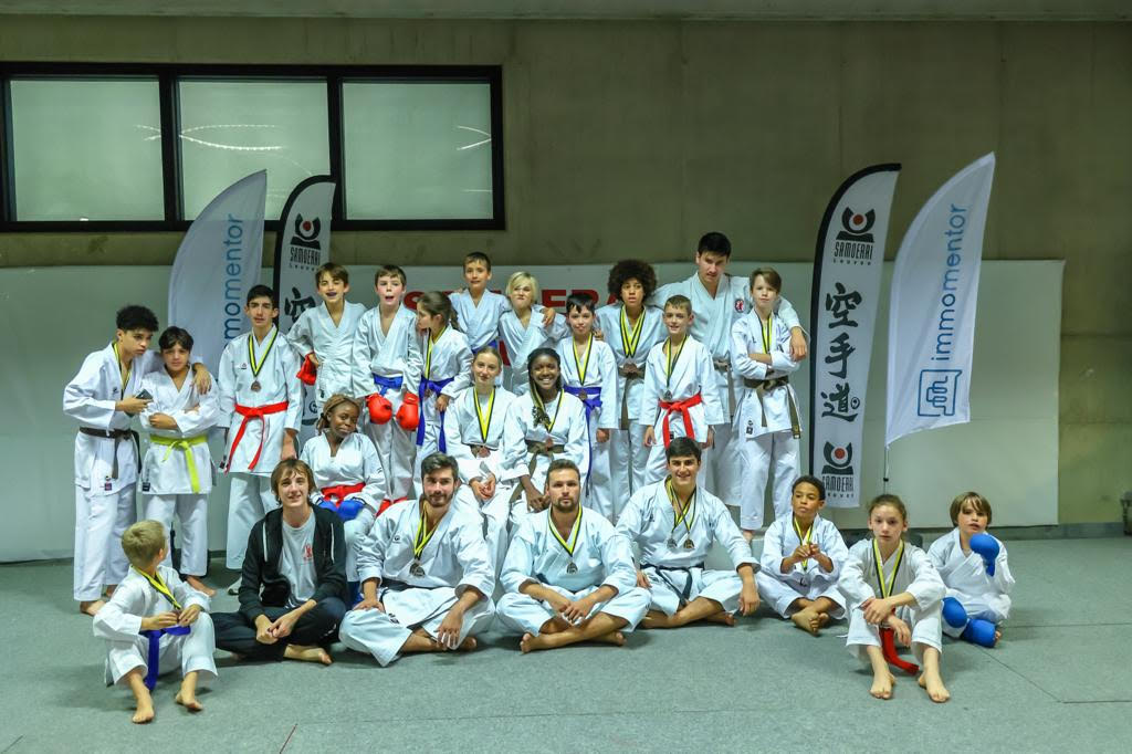 Karateka's winnen 29 medailles op PK | Persinfo